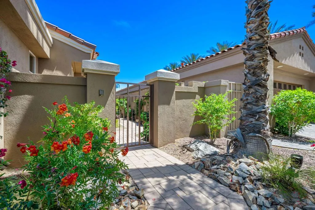 340 Bright Rock Drive, Palm Desert, California 92211 home-pic-42